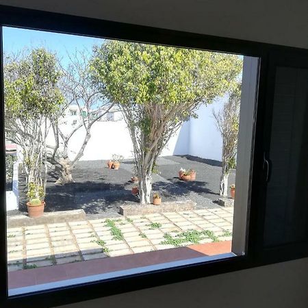 Vivienda Vacacional La Canada Tinajo Kültér fotó