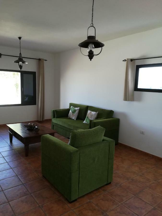 Vivienda Vacacional La Canada Tinajo Kültér fotó